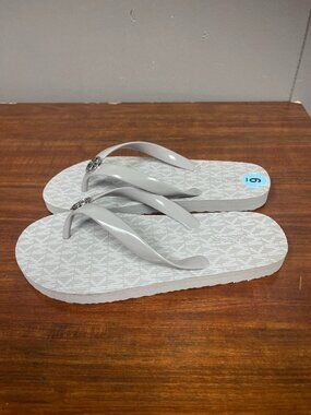 Michael Kors Rubber Flip Flops Sandals Gray Logo Womens Size 6